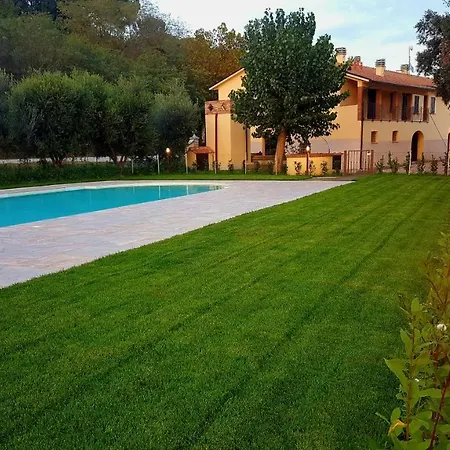 Punta Dei Lecci Feriegård *