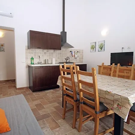 Punta Dei Lecci Feriegård *