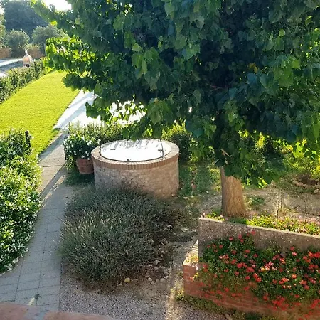 Punta Dei Lecci Lantgård
