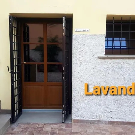 Punta Dei Lecci Lantgård Riparbella