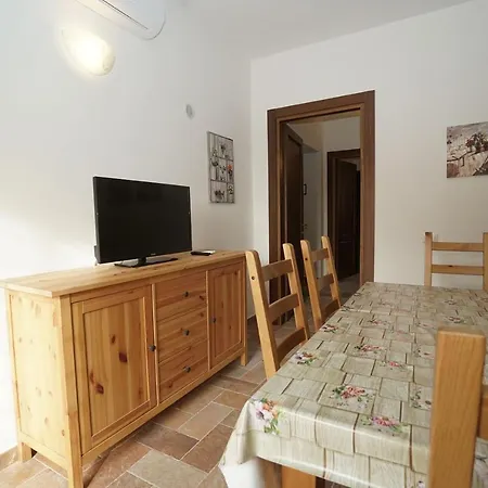 Punta Dei Lecci Lantgård *